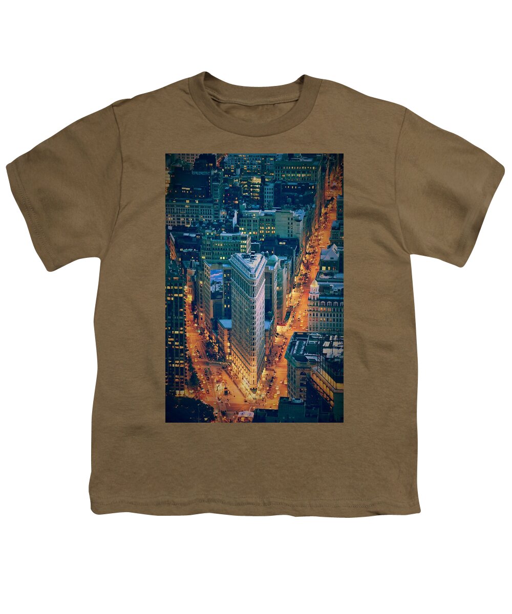 Manhattan Youth T-Shirt featuring the photograph Flatiron Building at Night - New York City - Manhattan by Marianna Mills
