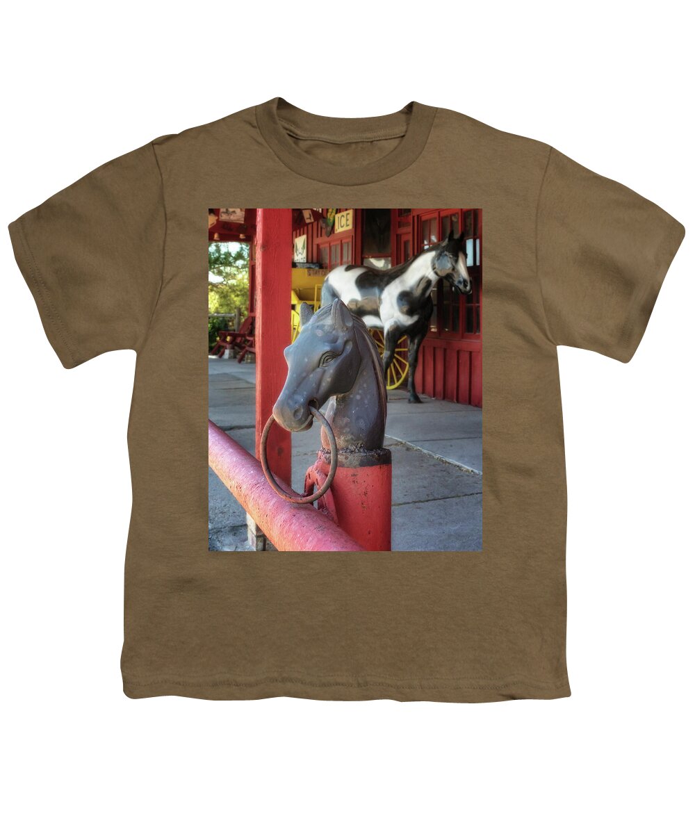 Morgan’s Youth T-Shirt featuring the photograph Horse Head Hitching Post - Sandhills Journey by Susan Rissi Tregoning