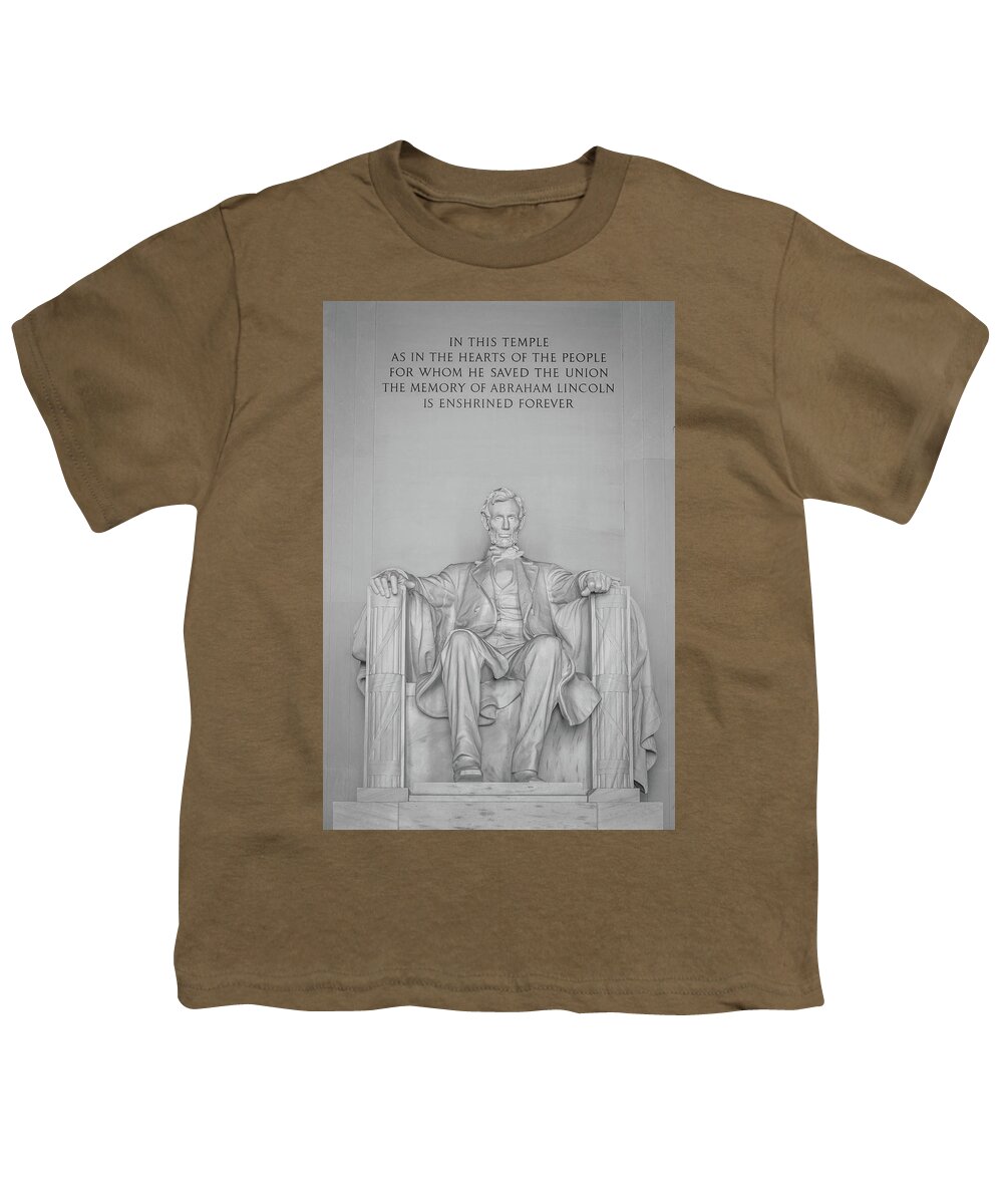 Lincoln Memorial Youth T-Shirt featuring the photograph Lincoln Memorial 3 by Jay McCarthy