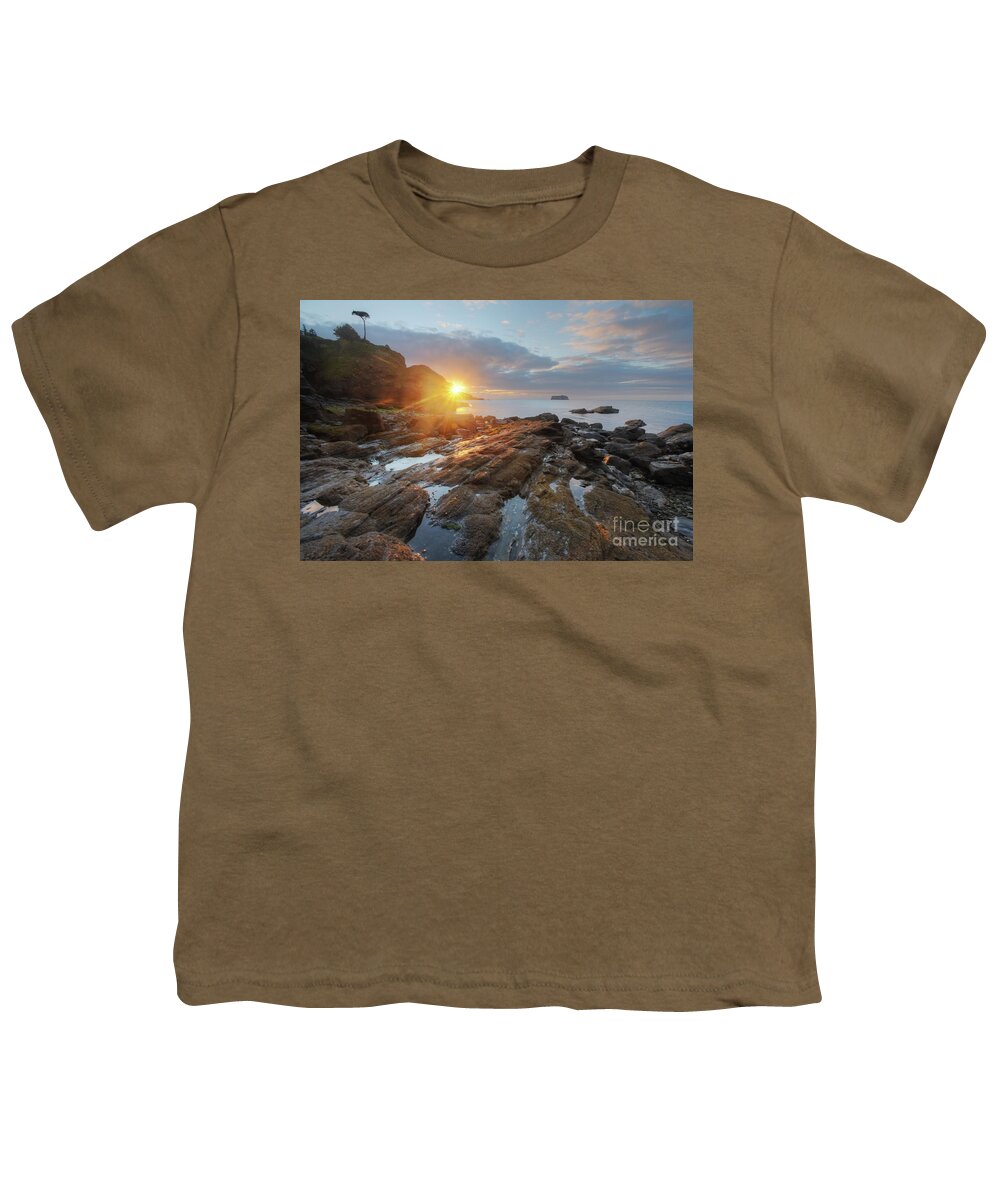Torquay Youth T-Shirt featuring the photograph Thatcher Rock 6.0 by Yhun Suarez