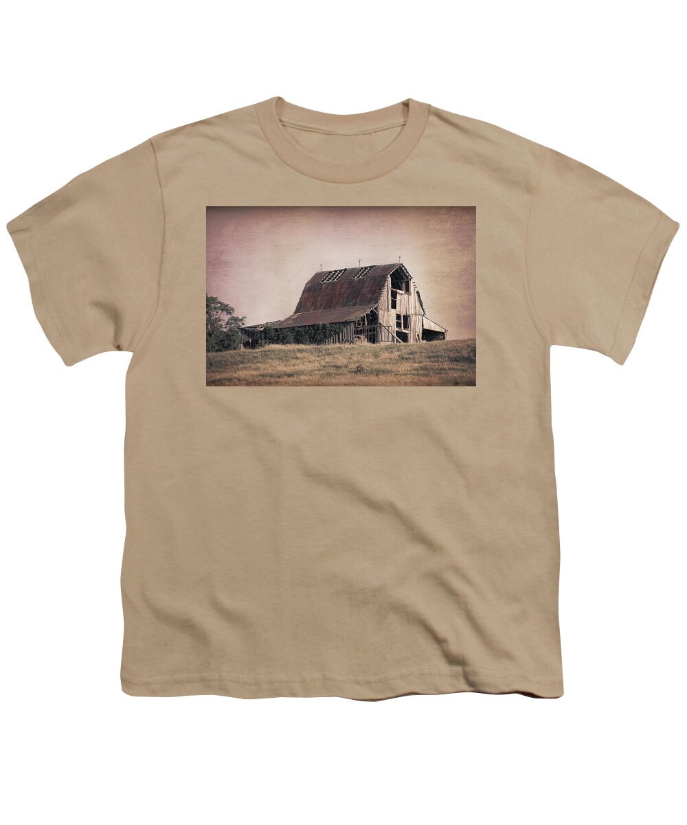 Americana Youth T-Shirt featuring the photograph Rustic Barn #1 by Tom Mc Nemar