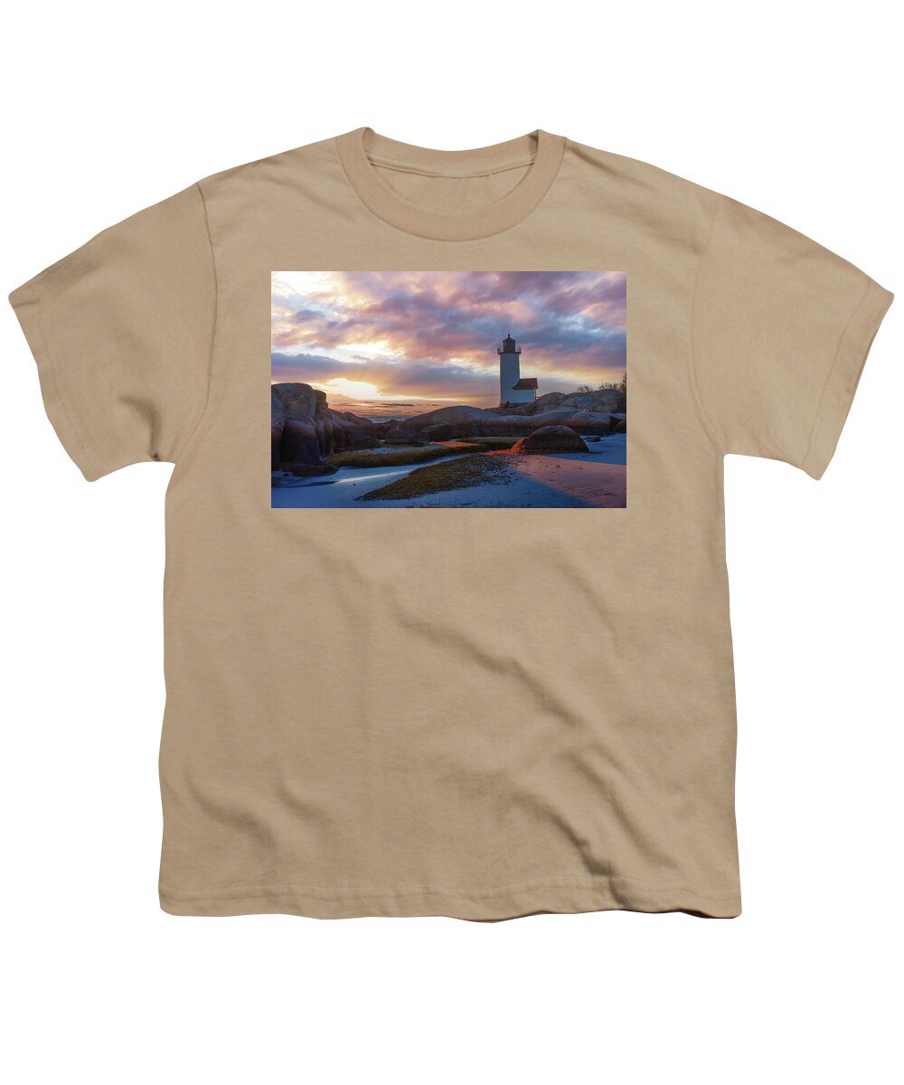 Annisquam Lighthouse Youth T-Shirt featuring the photograph Annisquam Lighthouse Sunset by Jeff Folger