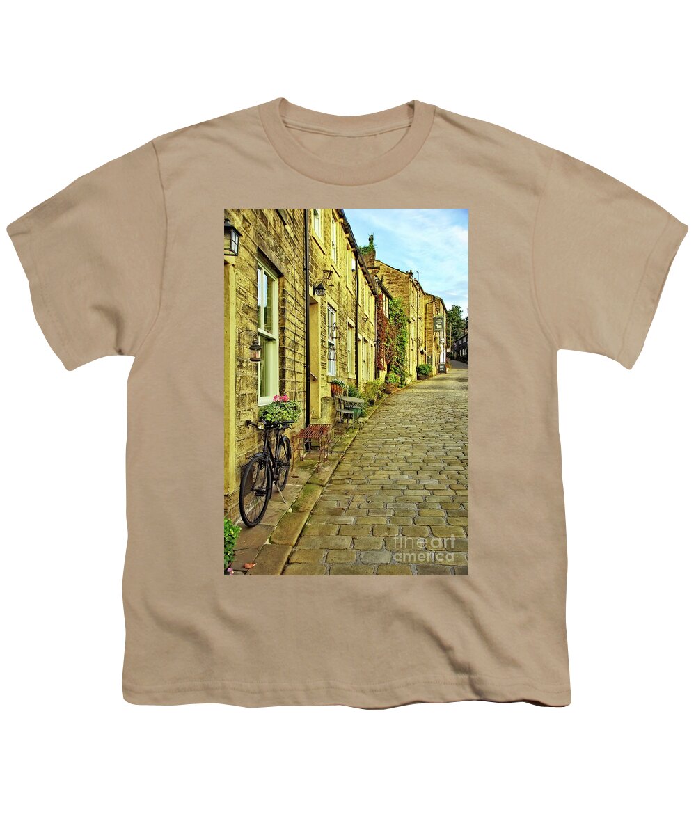 Howarth Youth T-Shirt featuring the photograph Howarth, West Yorkshire. by David Birchall