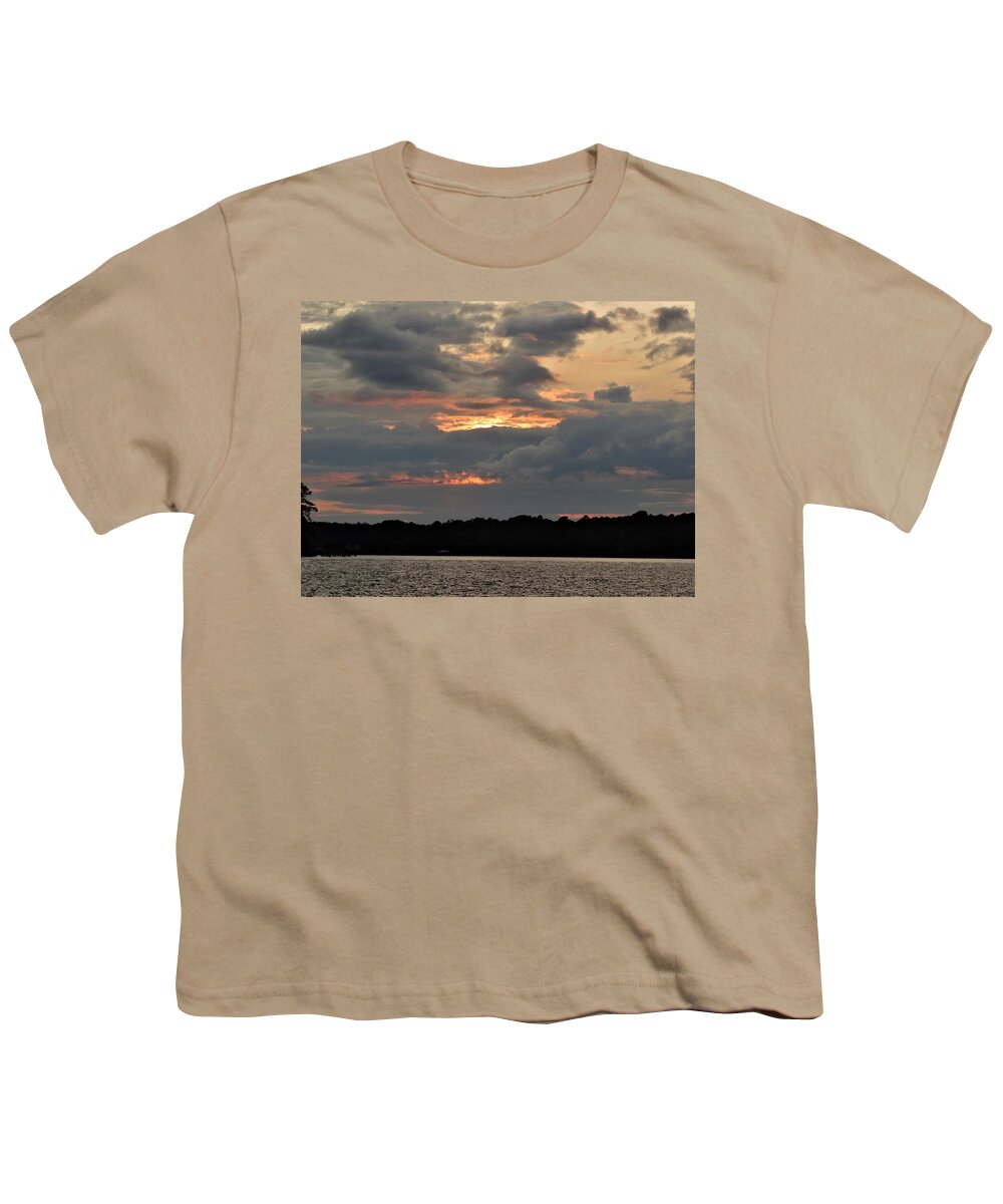 Sunset Youth T-Shirt featuring the photograph Sun Down For The Evening by Ed Williams