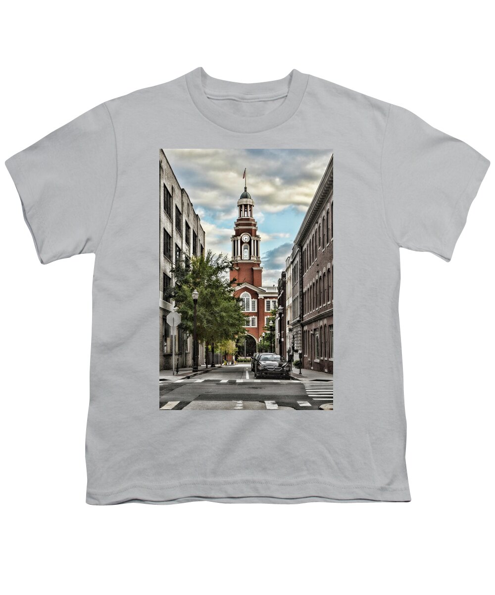Knoxville Youth T-Shirt featuring the photograph Federal Courthouse Knoxville by Sharon Popek