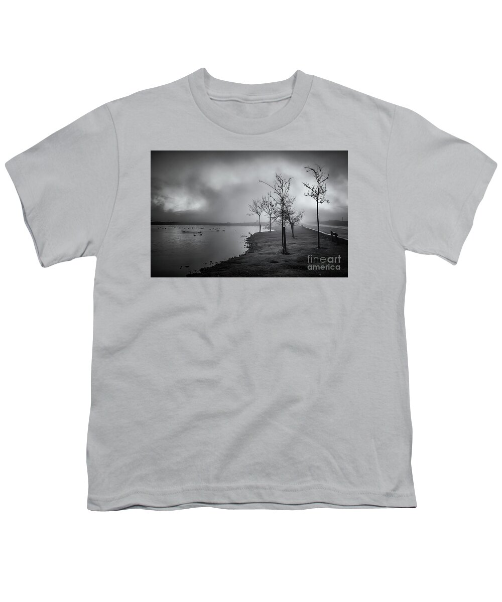 Dslr Youth T-Shirt featuring the photograph Mist over the tarn - monochrome by Mariusz Talarek