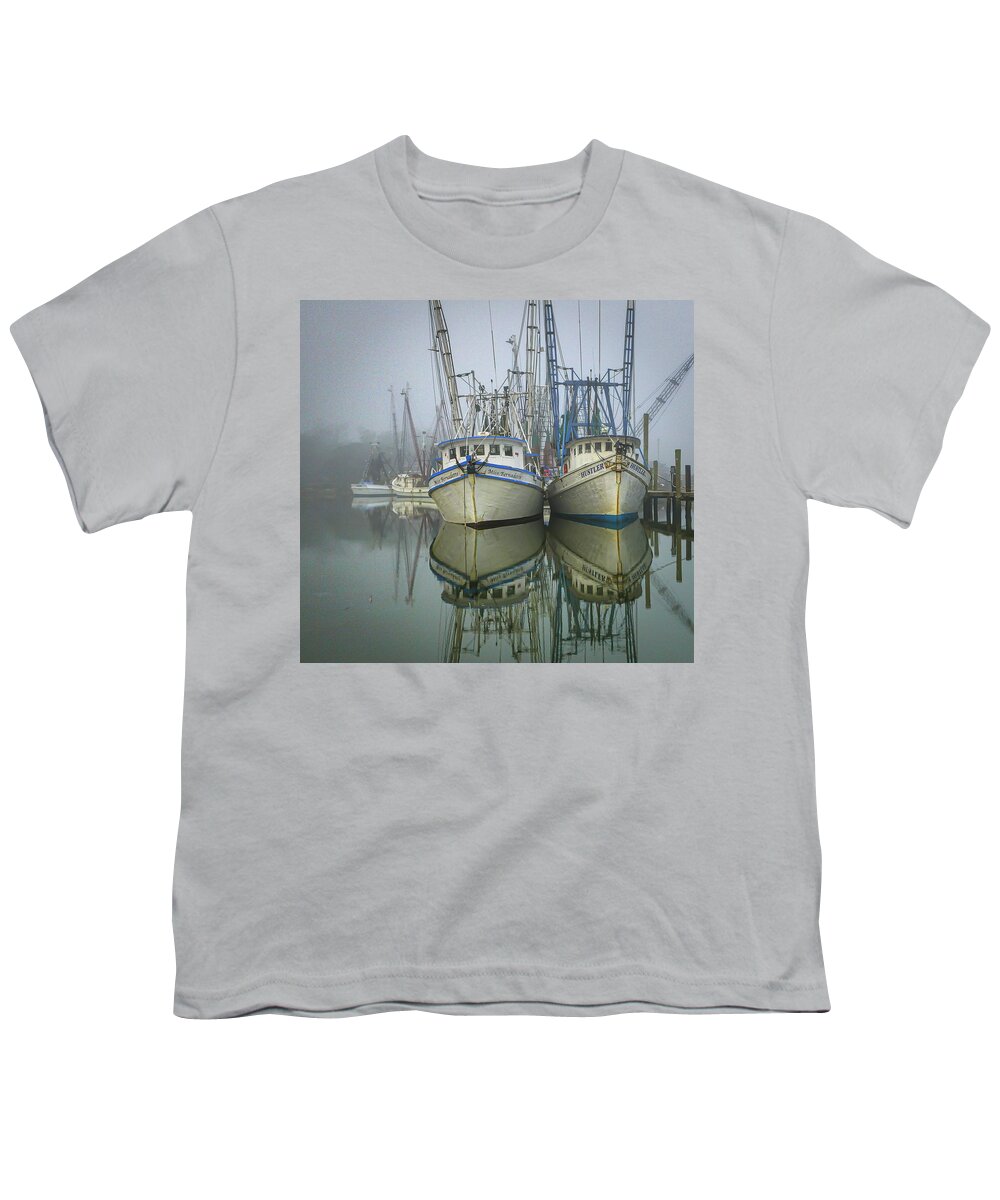 Coastal Georgia Shrimp Boats Youth T-Shirt featuring the photograph Valona fog by Kenny Nobles