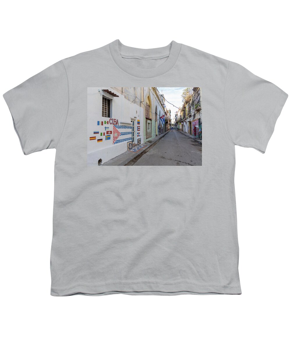 Cuba Youth T-Shirt featuring the photograph Street in Havana by David Lee