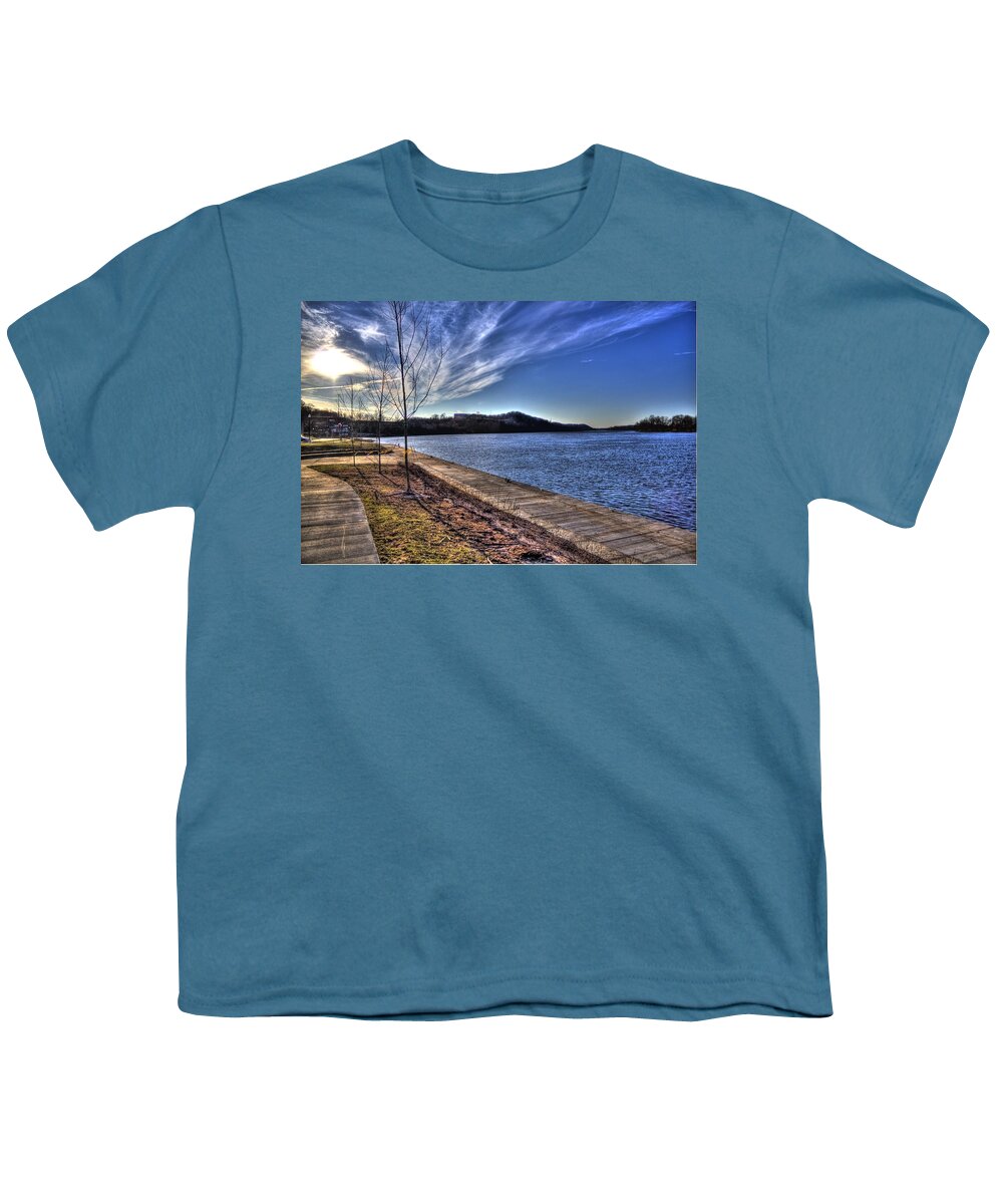 Parkersburg Youth T-Shirt featuring the photograph The Ohio River by Jonny D