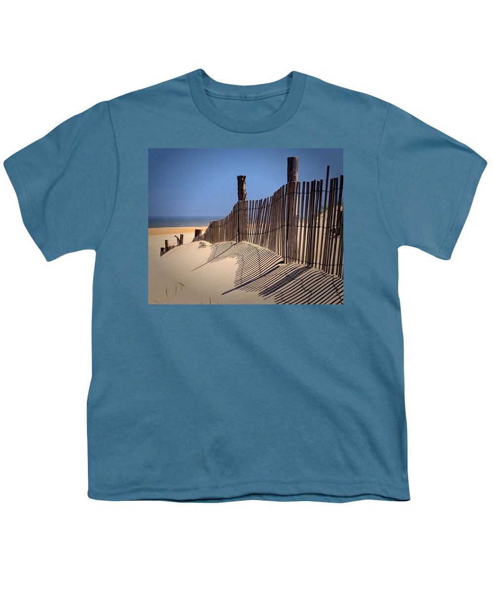 Fenwick Island Youth T-Shirt featuring the photograph Fenwick Dune Fence and Shadows by Bill Swartwout