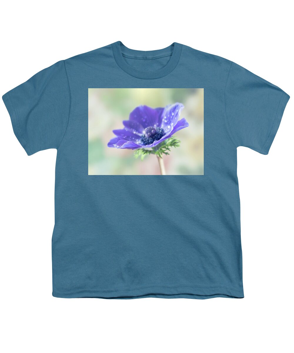 Anemone Youth T-Shirt featuring the photograph Purple is the pantone color for 2018. by Usha Peddamatham