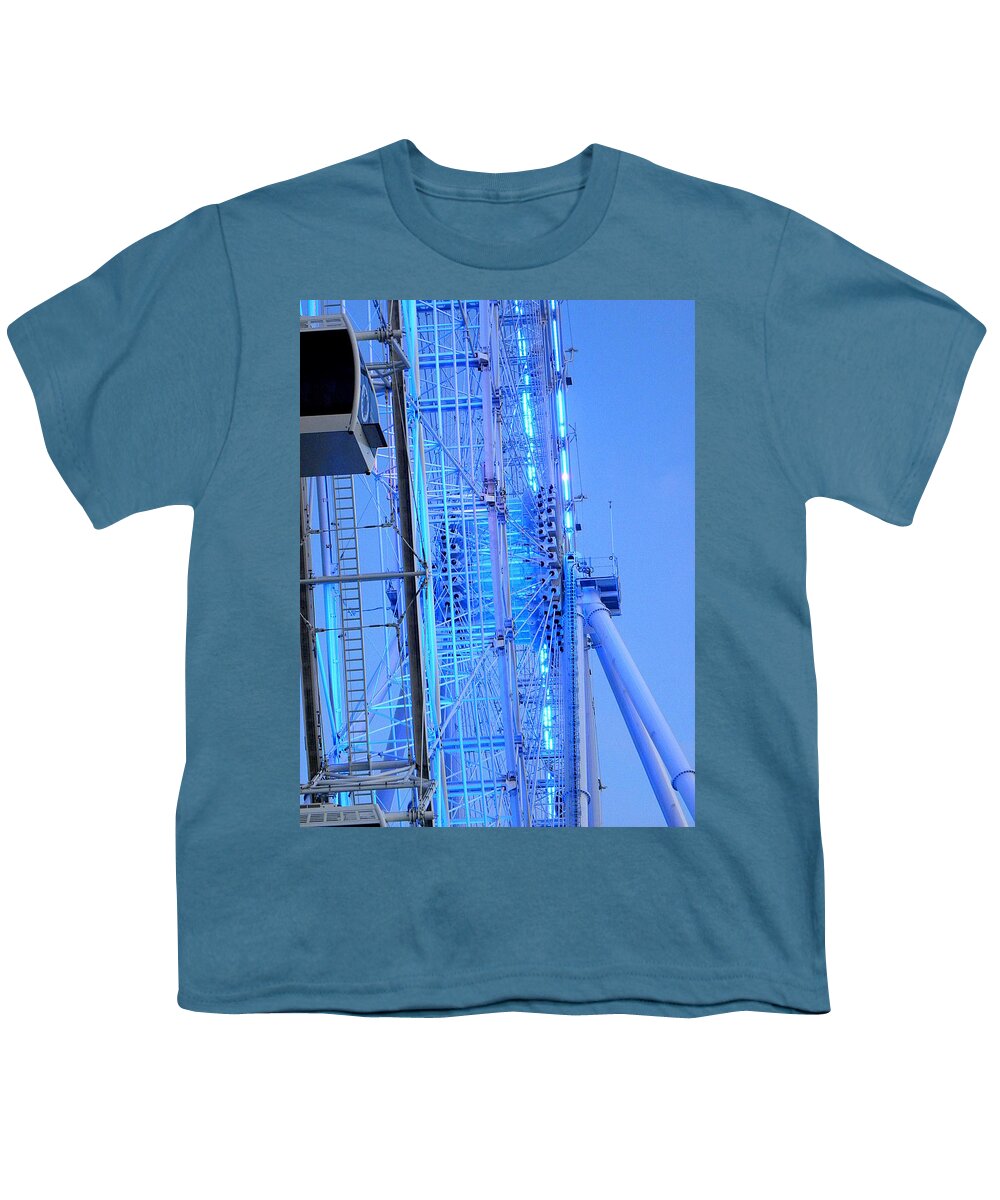 Ferris Wheel Youth T-Shirt featuring the photograph The Orlando Eye 002 by Christopher Mercer