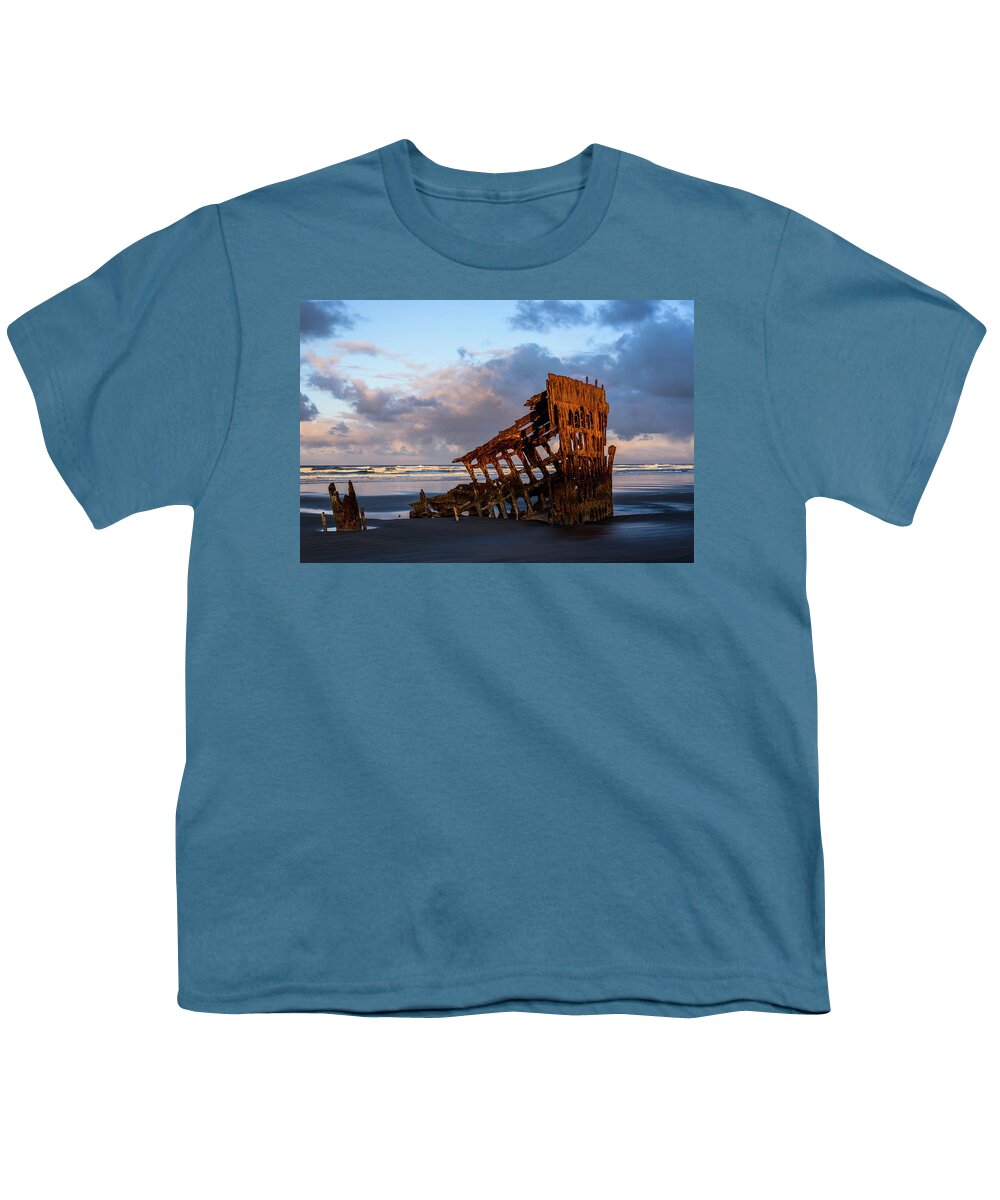 Beaches Youth T-Shirt featuring the photograph Wreck of the Peter Iredale by Robert Potts