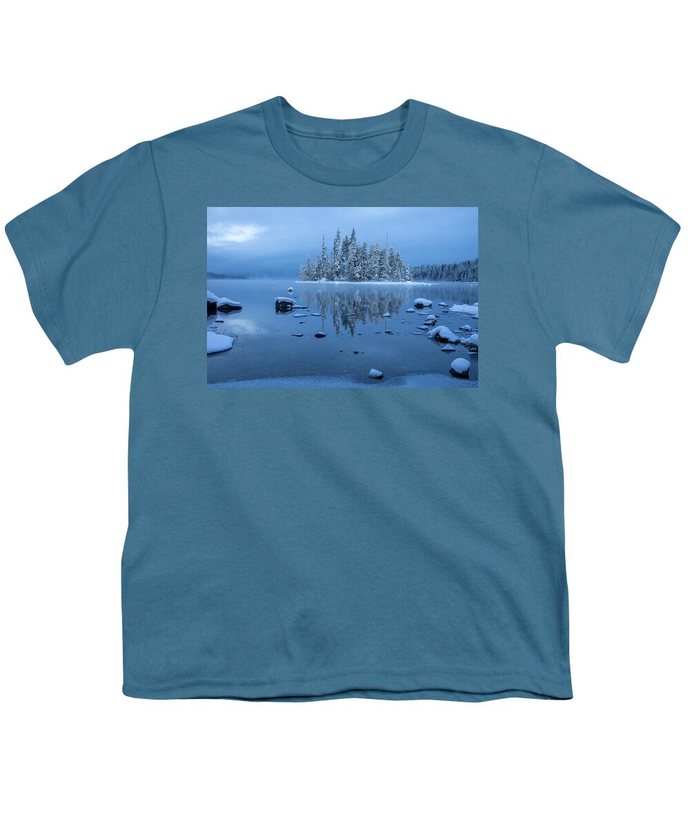 A Chilling Winter Morning Youth T-Shirt featuring the photograph A Chilling Winter Morning by Lynn Hopwood