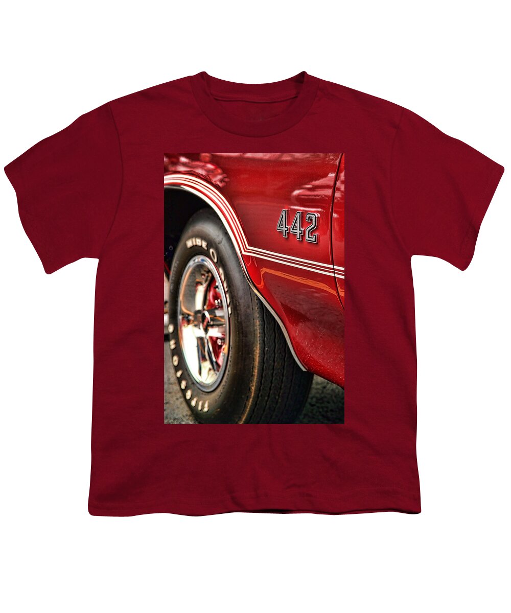 Oldsmobile Youth T-Shirt featuring the photograph 1970 Oldsmobile Cutlass 442 by Gordon Dean II