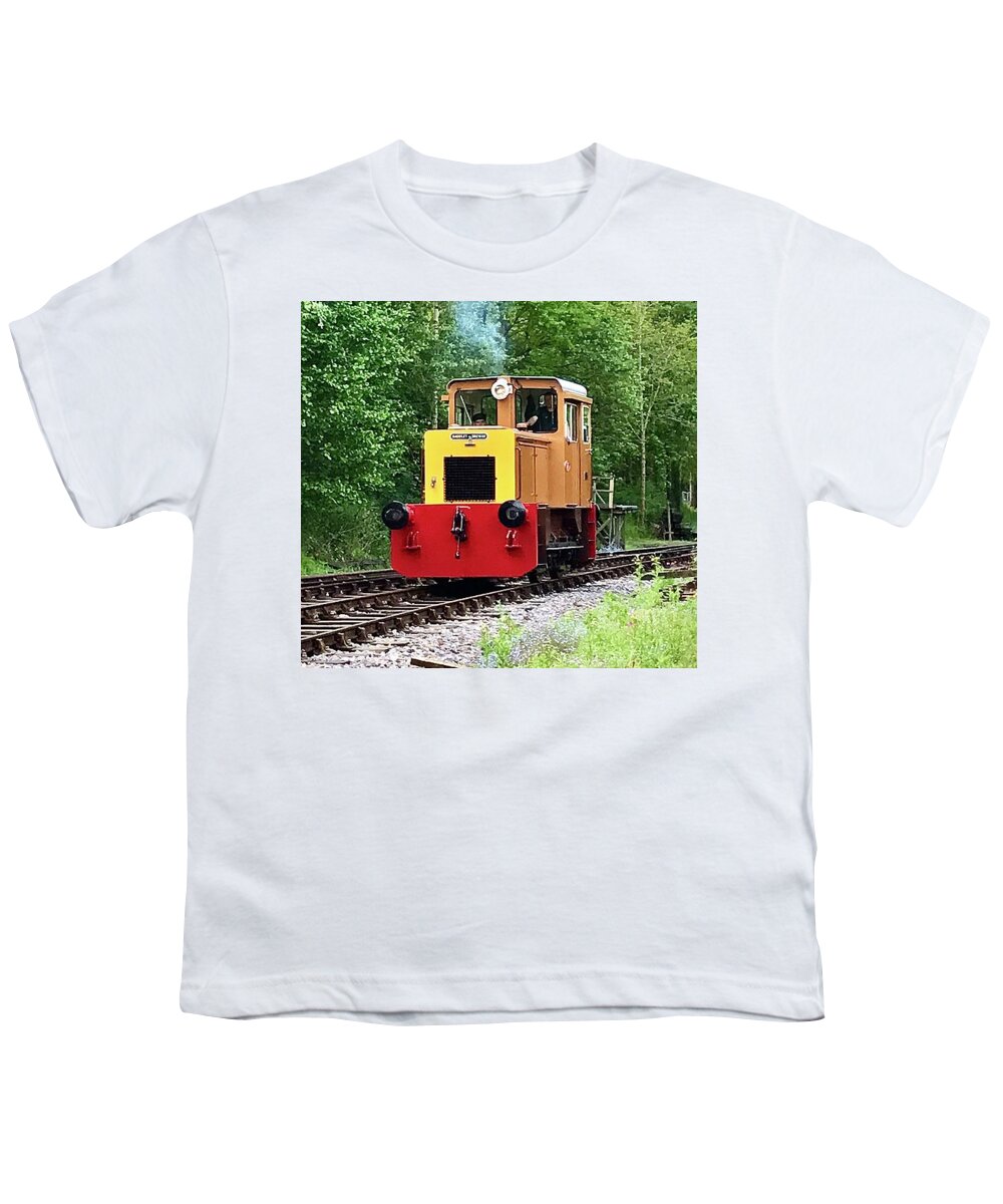  Youth T-Shirt featuring the photograph Baguley-drewry Mod Shunter Georgie by Gordon James