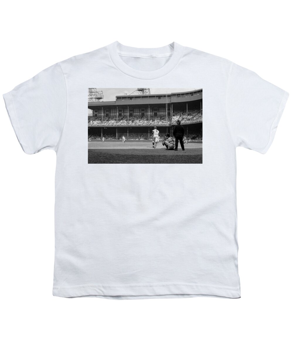  Roger Maris Youth T-Shirt featuring the photograph Roger Maris Hits 57th Home Run by Paul Plaine