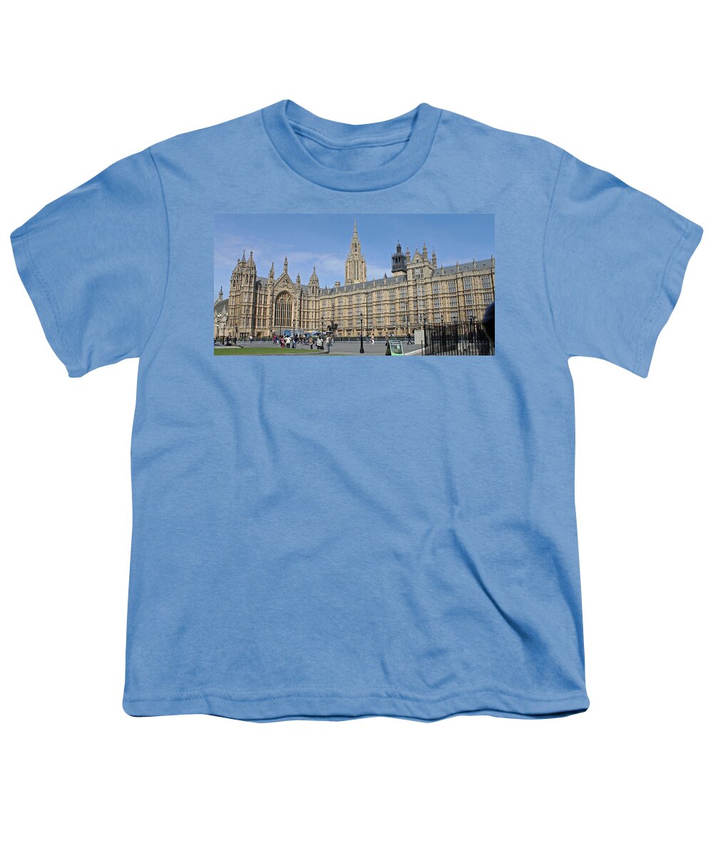 Houses Of Parliament Youth T-Shirt featuring the photograph Palace of Westminster by Tony Murtagh