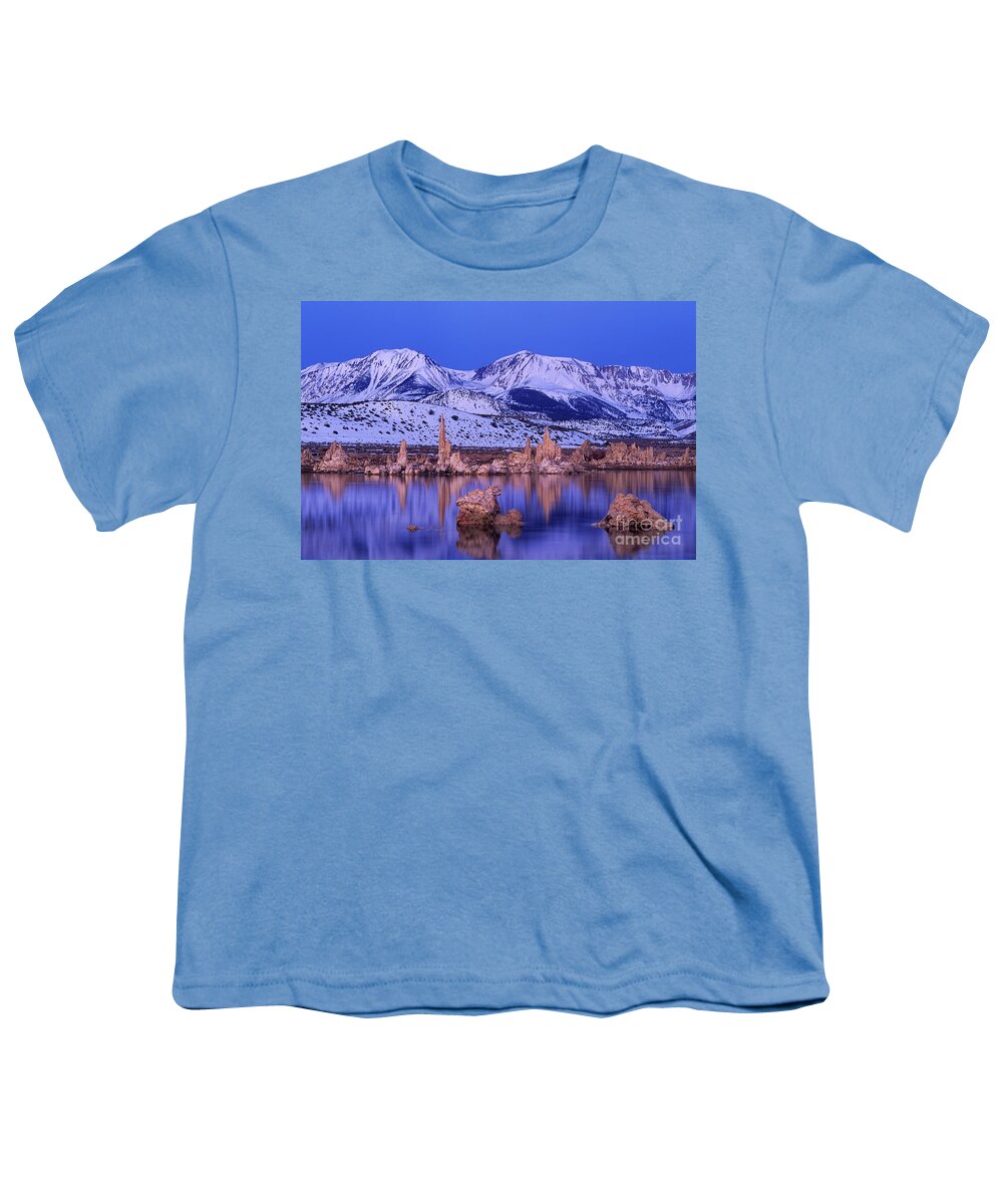 Dave Welling Youth T-Shirt featuring the photograph Winter Sunrise Over South Tufas Mono Lake State Park California by Dave Welling