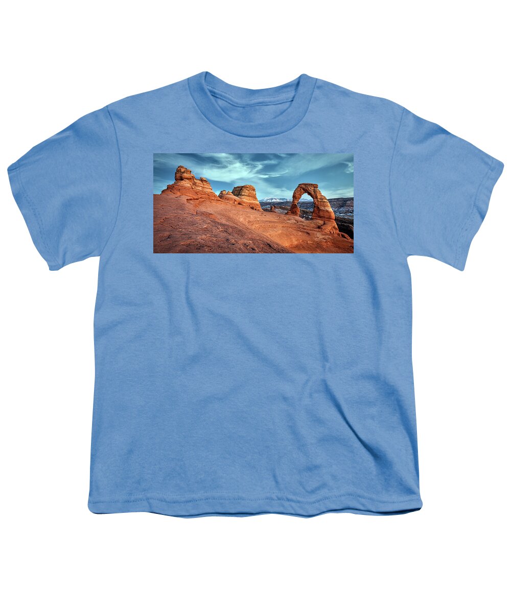 2020 Utah Trip Youth T-Shirt featuring the photograph Delicate Arch Landscape by Gary Johnson
