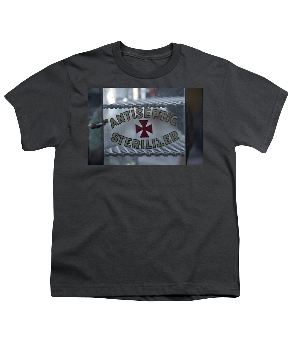 Barber Youth T-Shirt featuring the photograph Barber Shop 15 by Angelina Tamez
