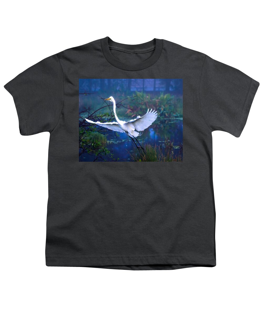 Great White Egret Youth T-Shirt featuring the photograph Egret In the Mist by Mark Andrew Thomas