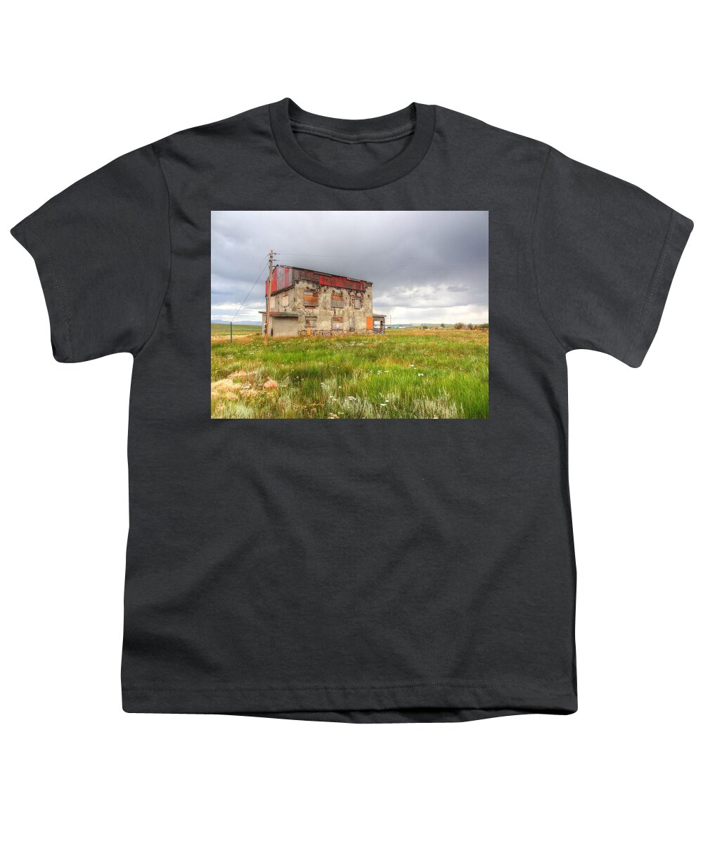 Cline Ranch Youth T-Shirt featuring the photograph Old Cline Ranch House II by Lanita Williams