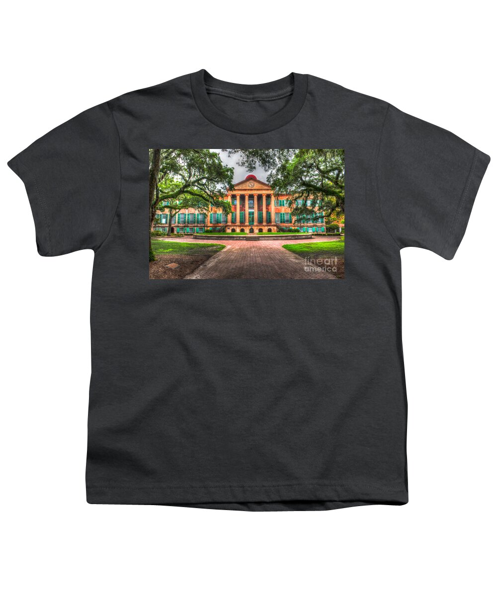 College Of Charleston Youth T-Shirt featuring the photograph Southern Life by Dale Powell