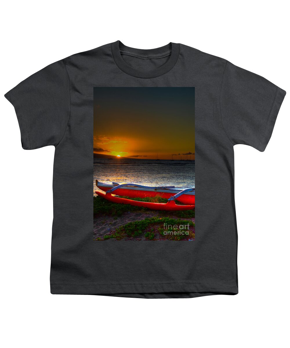Outrigger Youth T-Shirt featuring the photograph Outrigger At Sunset by Kelly Wade