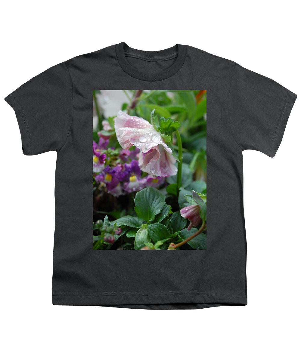 Pansy Youth T-Shirt featuring the photograph Dewy Pansy 4 by Amy Fose