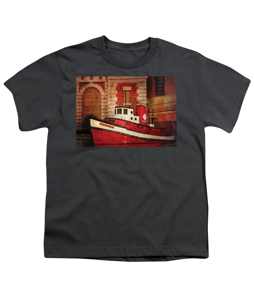 Savad Youth T-Shirt featuring the photograph Fireman - NY - The fire boat by Mike Savad