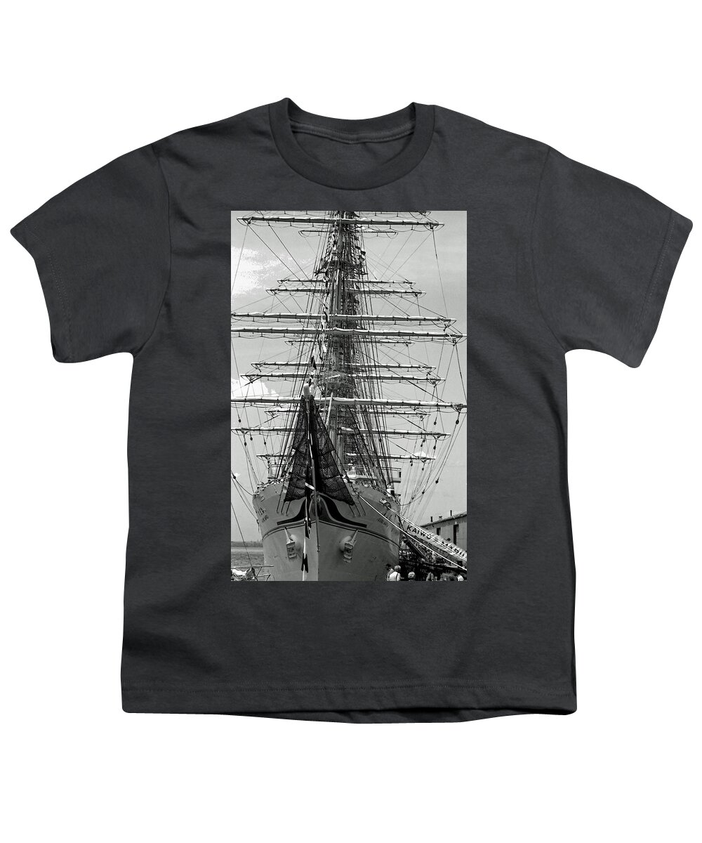 Sailing Ships Youth T-Shirt featuring the photograph Kaiwo Maru by John Schneider