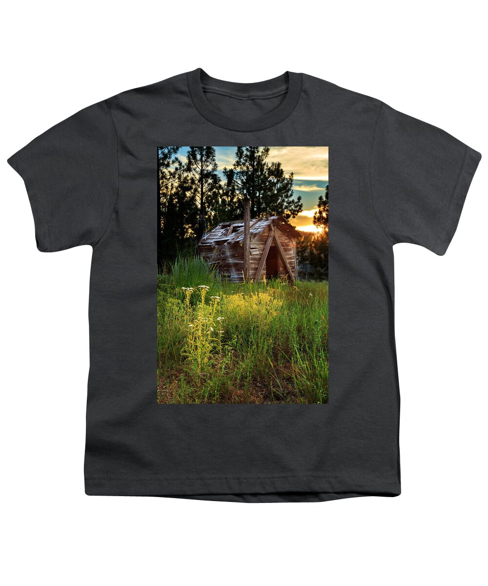 Cabin Youth T-Shirt featuring the photograph Old Cabin At Sunset by James Eddy
