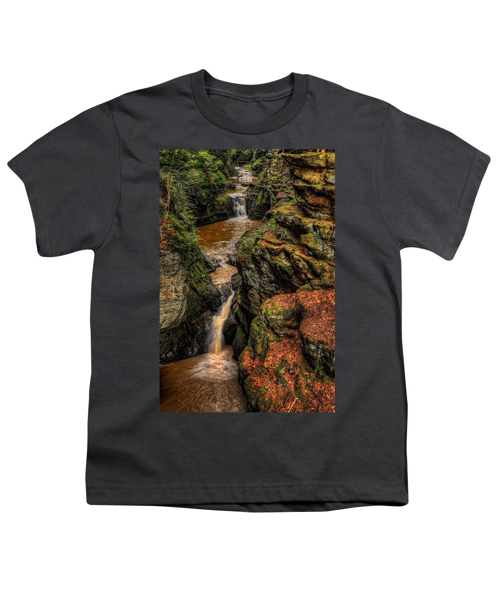 Pewits Nest Youth T-Shirt featuring the photograph Pewits Nest Three Waterfalls by Dale Kauzlaric