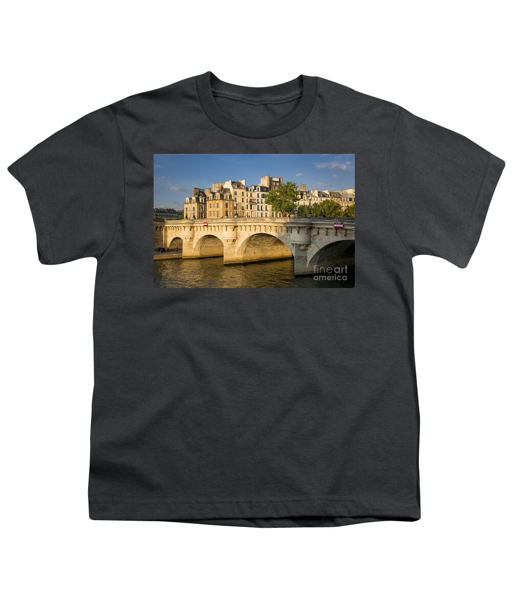 Paris Youth T-Shirt featuring the photograph Pont Neuf - Ile de la Cite - Paris by Brian Jannsen