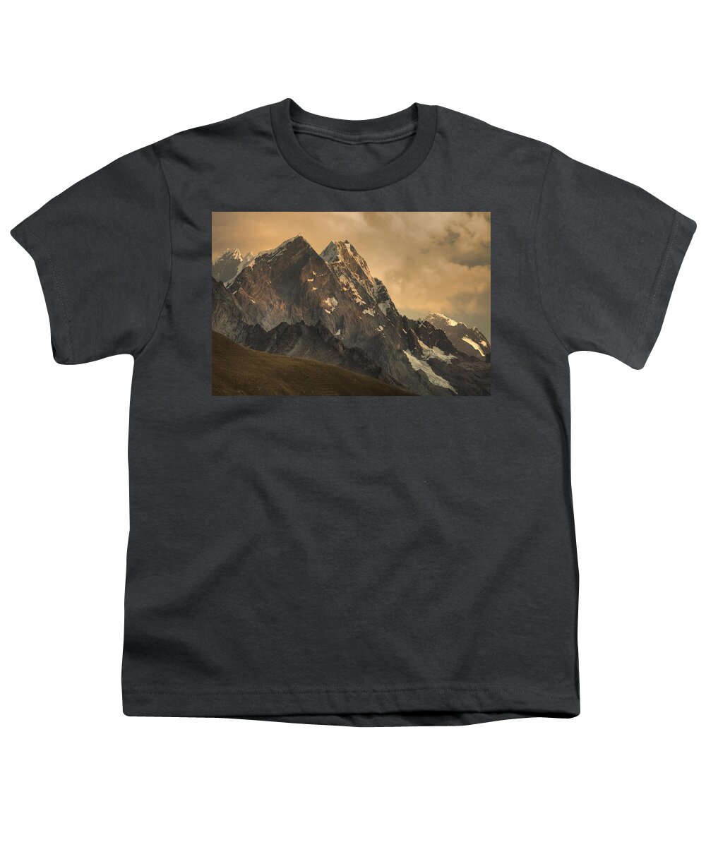 00498195 Youth T-Shirt featuring the photograph Rondoy Peak 5870m At Sunset by Colin Monteath