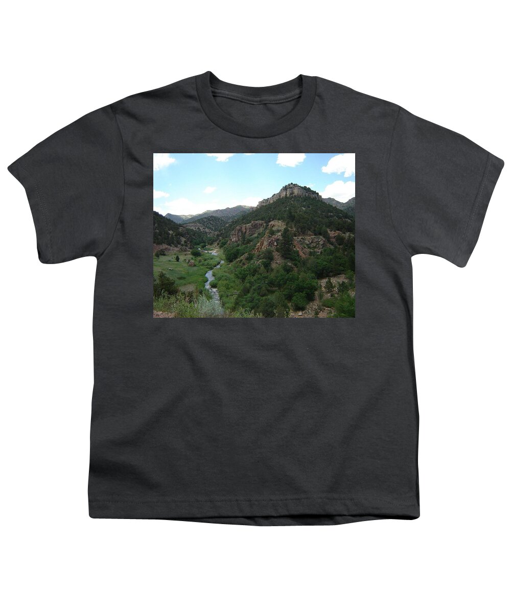 Shelf Road Youth T-Shirt featuring the photograph Shelf Road Vista by Anita Burgermeister
