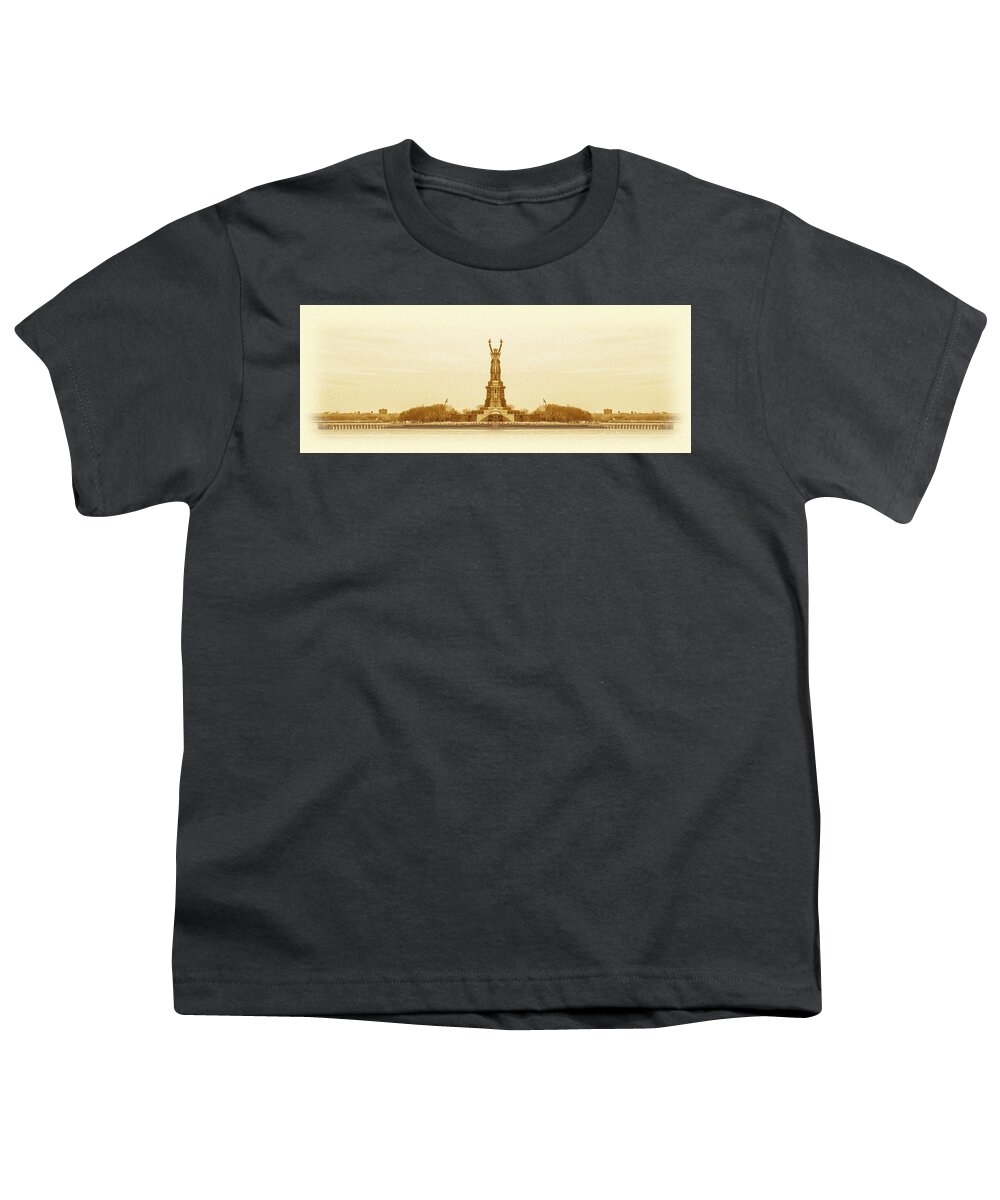 History Youth T-Shirt featuring the digital art Statue of Liberty Old Yellow Reflection by Pelo Blanco Photo