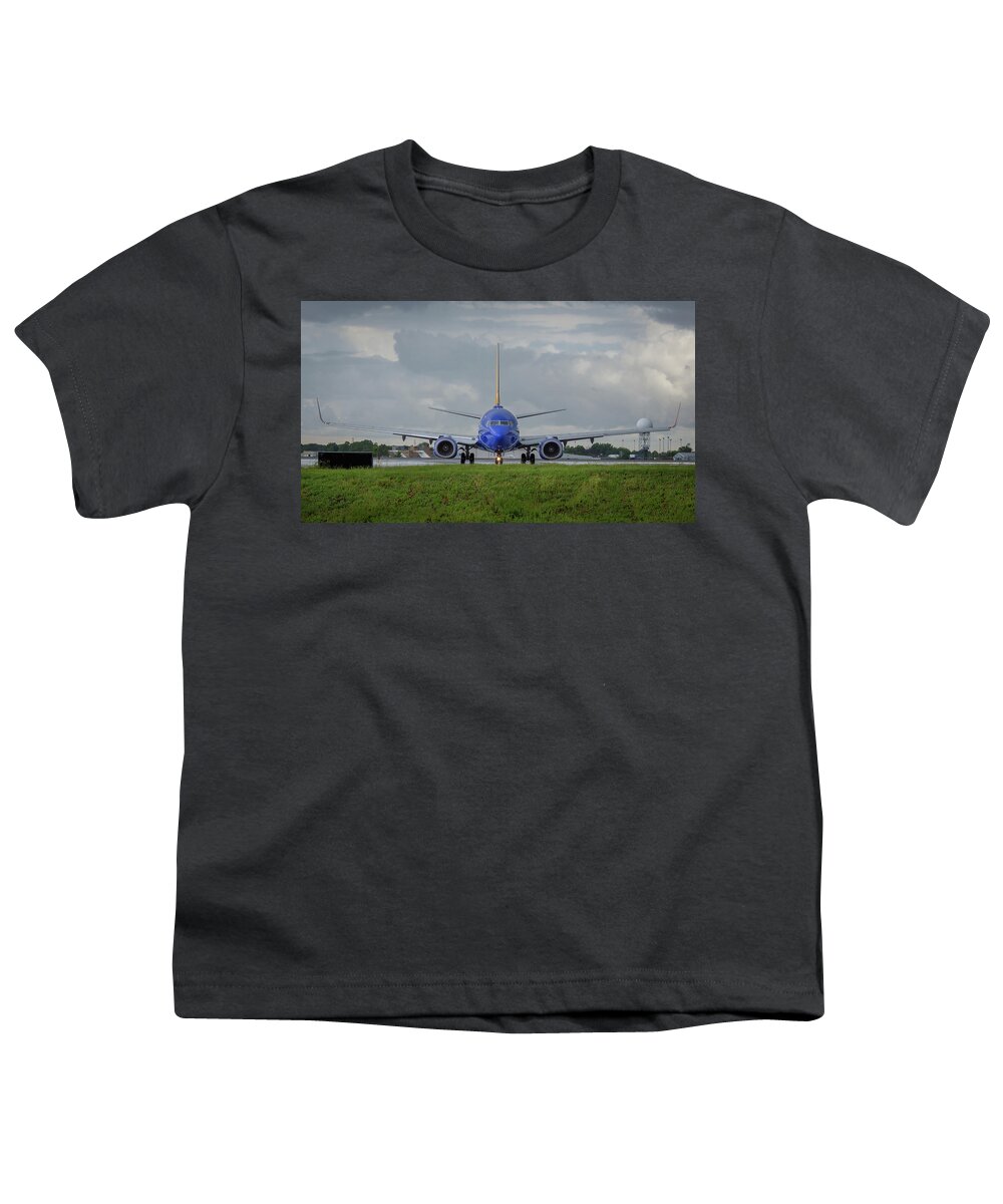 Aviation Youth T-Shirt featuring the photograph Straight At You by Guy Whiteley