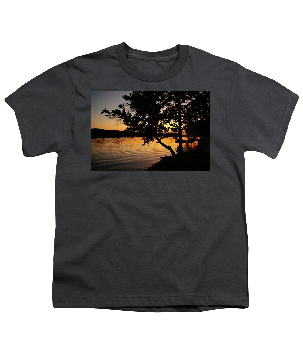 Photography By Bess Youth T-Shirt featuring the photograph Tennessee Sunset by Bess Carter