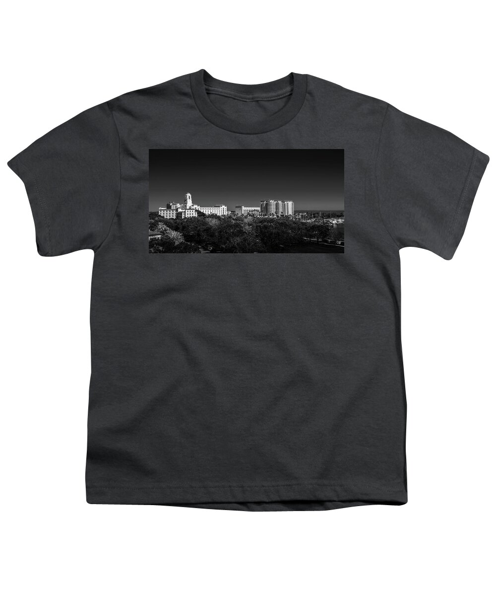 St. Pete Youth T-Shirt featuring the photograph The Vinoy Resort Hotel b/w by Marvin Spates