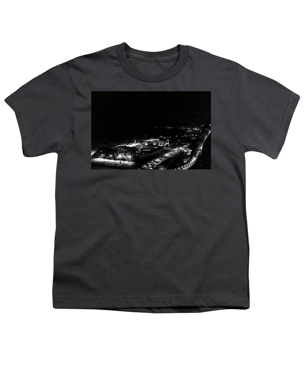 Santa Monica Youth T-Shirt featuring the photograph Heading Home - Black And White #2 by Gene Parks