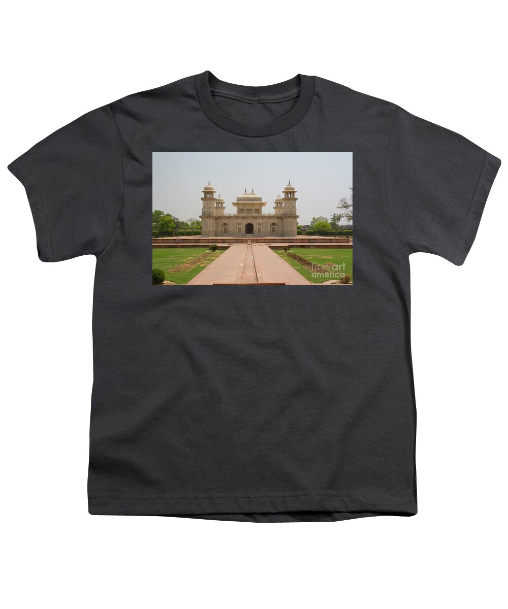 India Youth T-Shirt featuring the photograph India, Agra a3 by Ohad Shahar