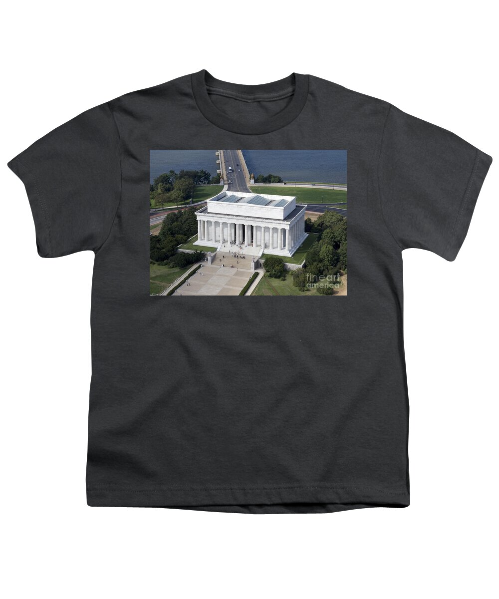 2006 Youth T-Shirt featuring the photograph Lincoln Memorial, 2006 by Carol Highsmith