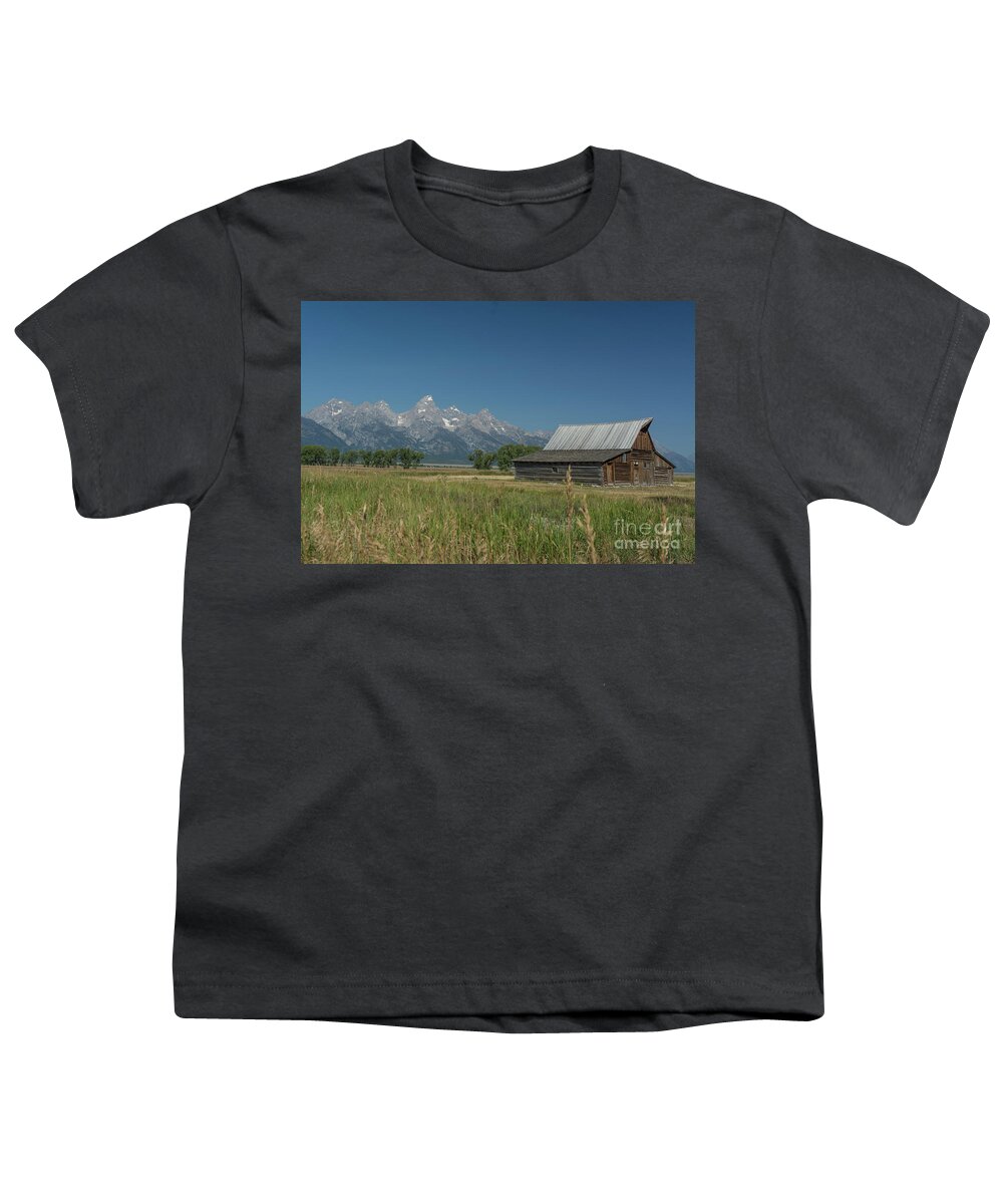 Molton Barn Youth T-Shirt featuring the photograph Moulton Barn 1 by Tim Mulina