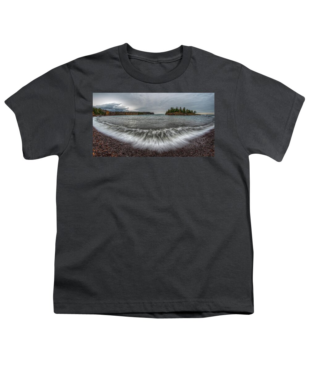 Lighthouse Youth T-Shirt featuring the photograph Split Rock Lighthouse State Park by Brad Bellisle