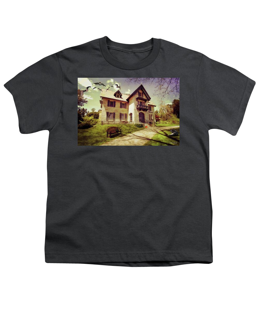 Mansion Youth T-Shirt featuring the photograph Spooky Mansion by Trina Ansel
