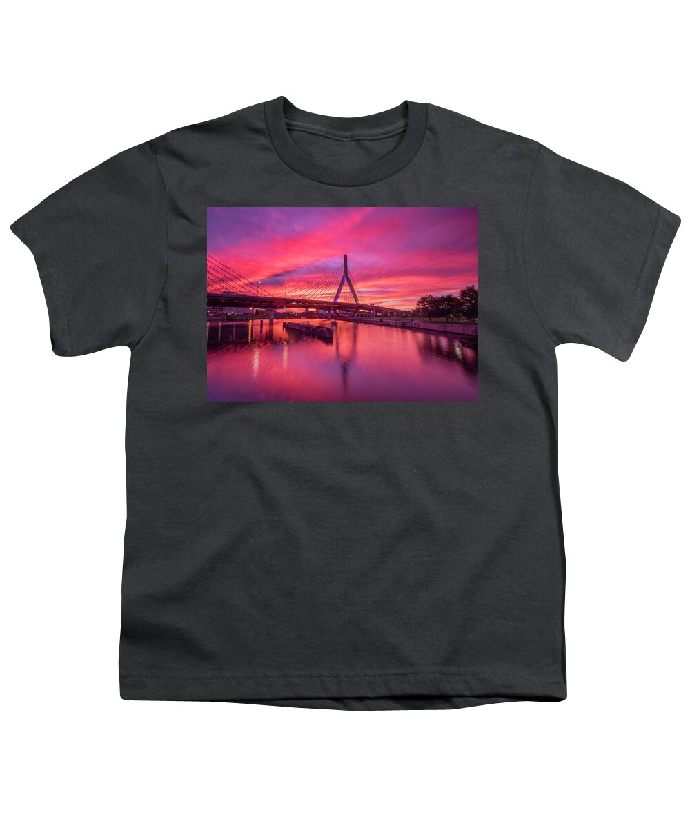 Zakim Bridge Youth T-Shirt featuring the photograph Zakim Bridge Sunset by Rob Davies