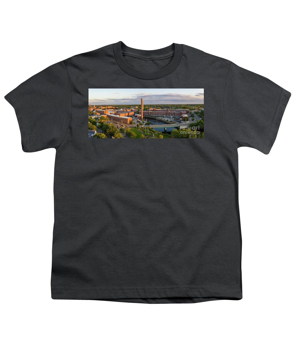 Biddeford Youth T-Shirt featuring the photograph Morning in Biddeford #1 by David Bishop
