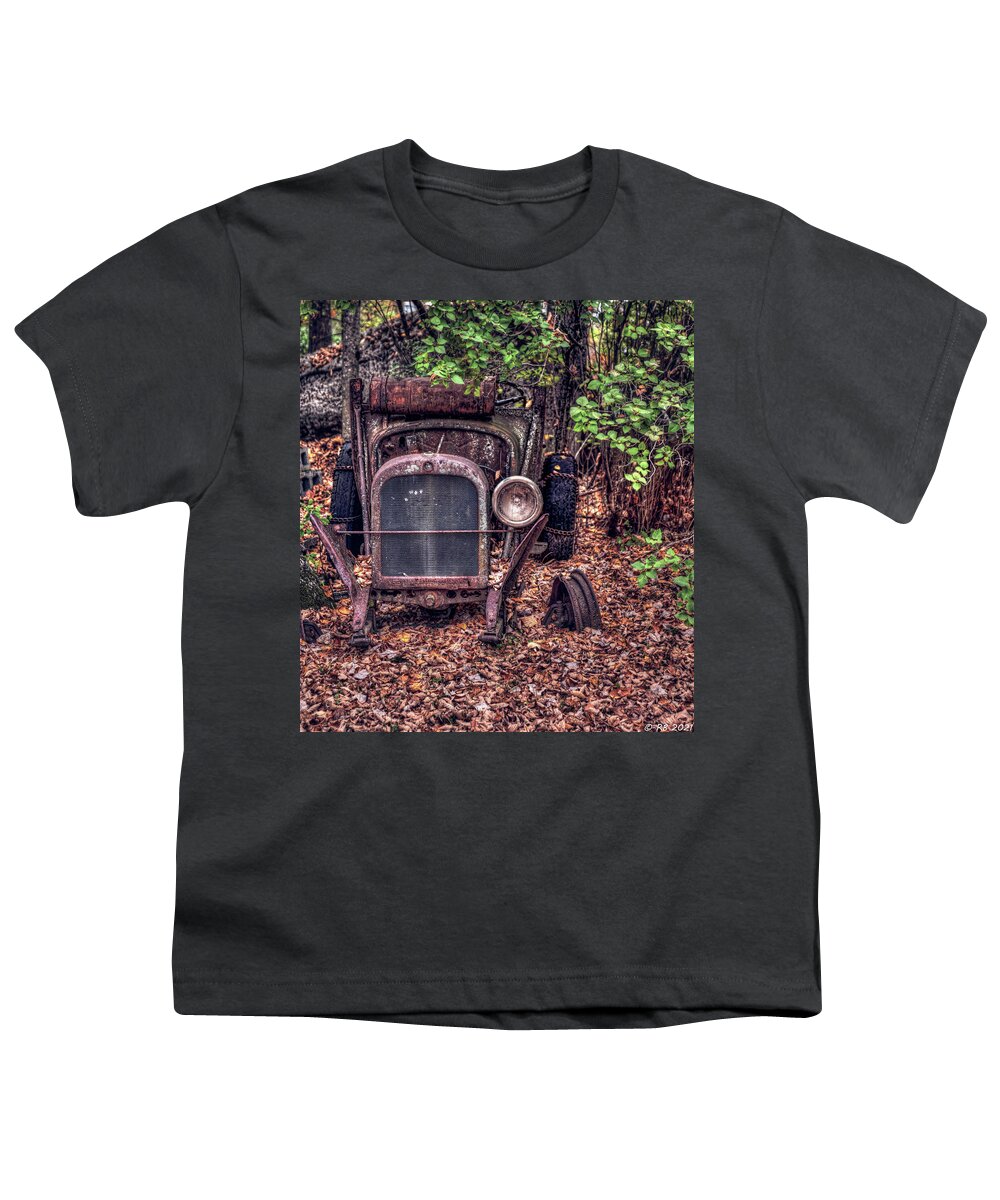 1926 Youth T-Shirt featuring the photograph Another Autumn #7 by Richard Bean